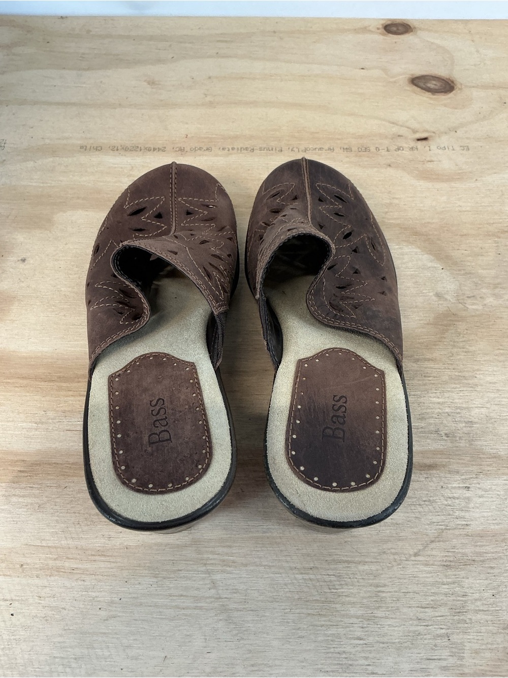 Bass Women's Brown Leather Cutout Clog Mules Size 8 - Picture 4 of 5